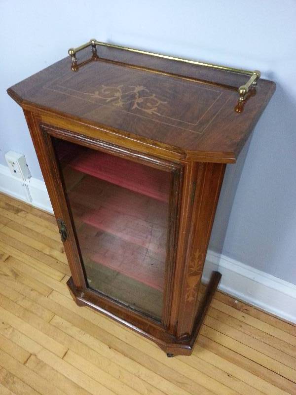 English Mahagony with Satinwood Inlaid Music Cabinet