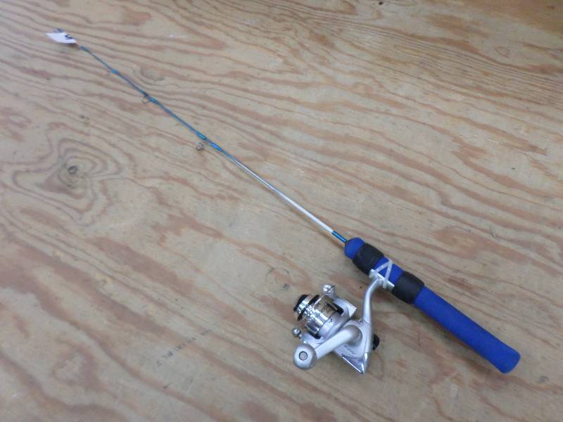 lot 25 image: HT Ice Blues 30 Light Action Ice R...