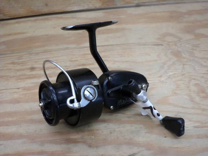 lot 75 image: Vintage Mitchell 300 Spinning Reel ...
