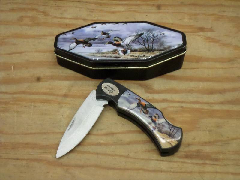 lot 86 image: Frost Cutlery American Wildlife Ma...