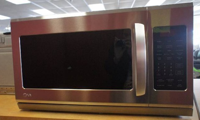 LG Microwave - Model # (LMHM2016ST)