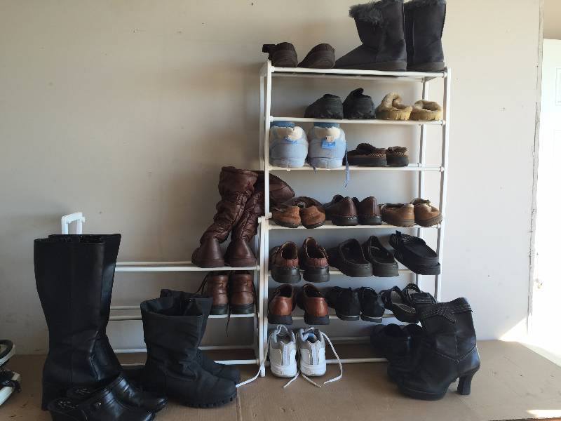 Women S Shoes And Shoe Rack July Consignment K Bid