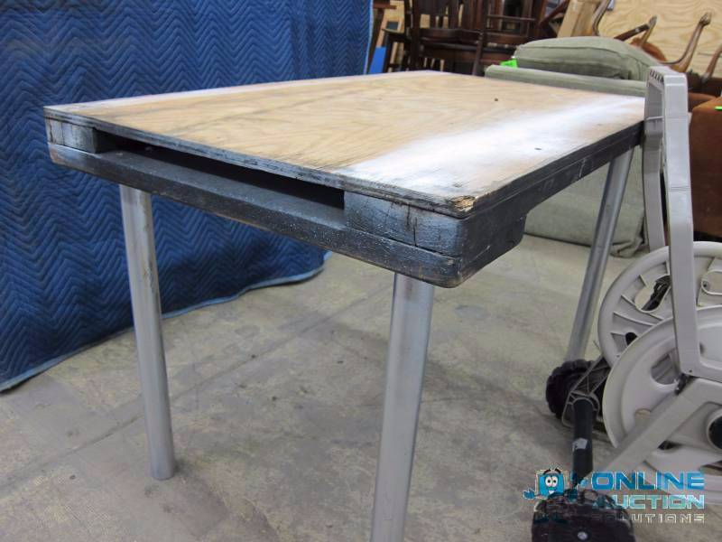 Work Table & Hosemobile