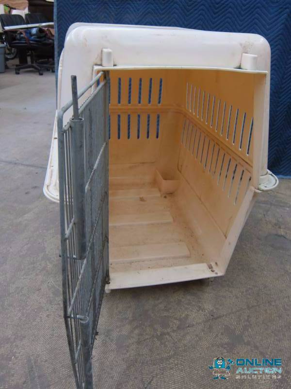 Large Dog Kennel