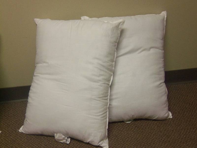 2 Pillows
