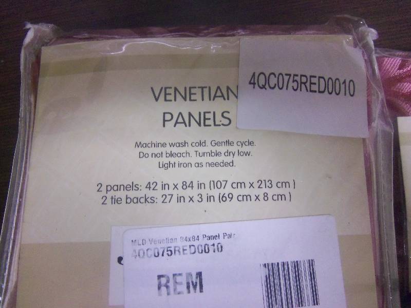 Curtain set