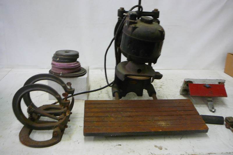 lot 30 image: General Skate Sharpener and Assy Grinder Wheels