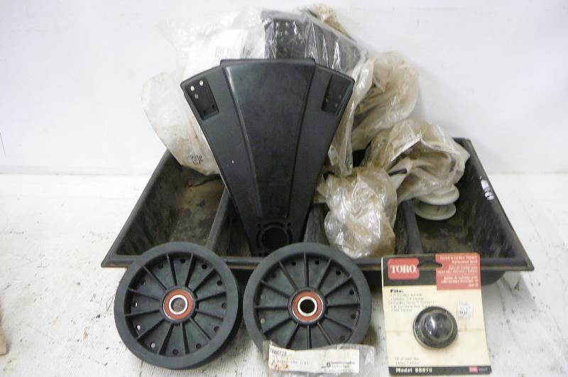 lot 42 image: Parts Tray and Parts