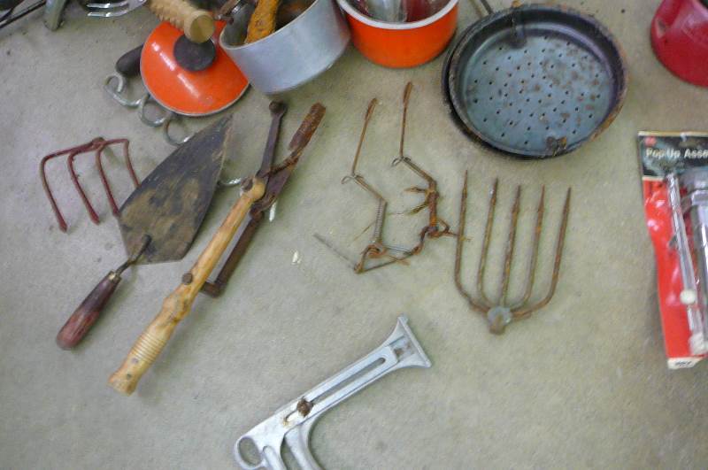 lot 12 image: Lot of Spear Head- Pop up Drain Assy  Trapes and misc.