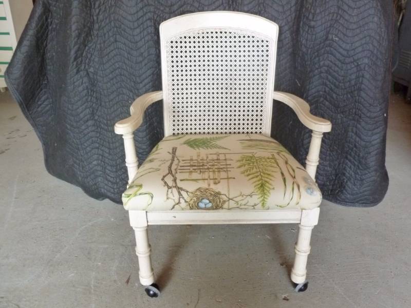 lot 36 image: Painted Wood Captains Chair