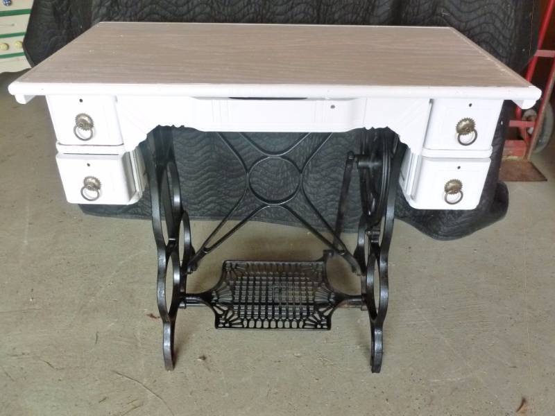 lot 39 image: Antique Sewing Machine Cabinet