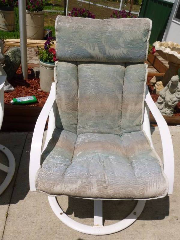 lot 150 image: Patio Chair