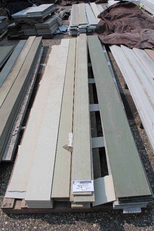lot 24 image: Lot of Miscellaneous Exterior Siding 7.25 x 12 (15) 5.25 x 12 (25) 9.25 x 12 (16) 716 Width For All Siding.
