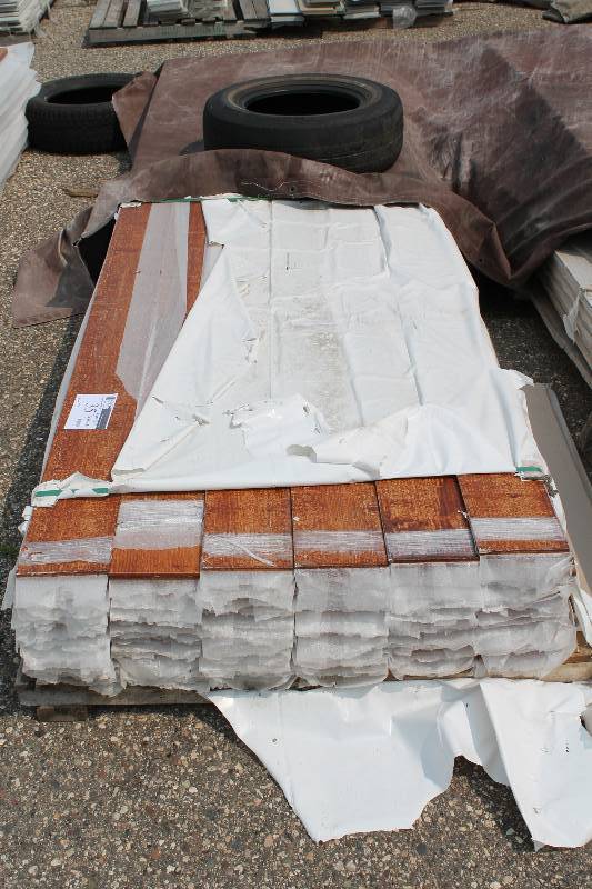 lot 35 image: Lot of Certainteed Exterior Wood Siding 6.25 x 12 716 Width Red app. 150 ct.