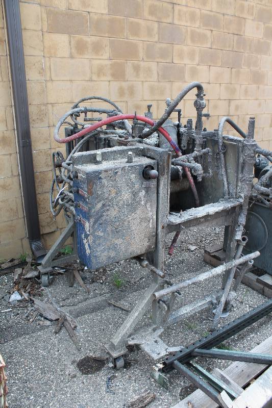 lot 46 image: Flood Coater wDual Brushes & Side Brushing C3 Lumber 63 x 65 x 50.