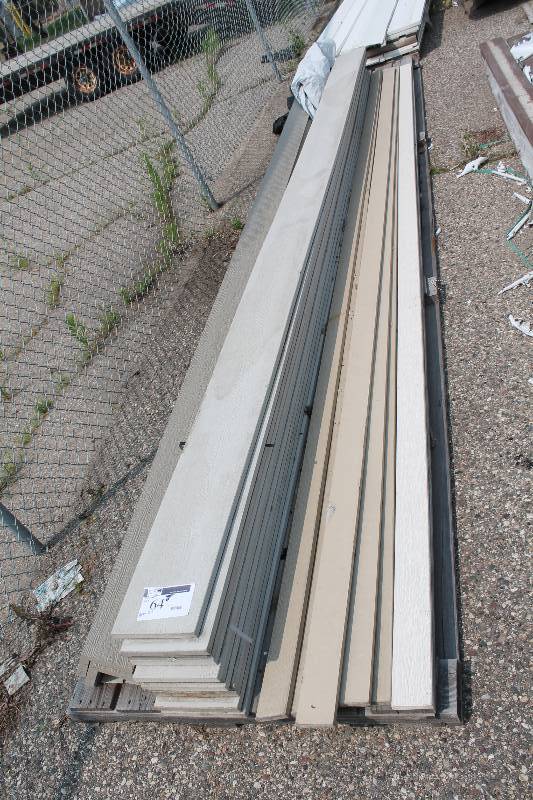 lot 64 image: Lot of Miratech Exterior Siding & Trim Miscellaneous Sizes & Widths app. 20 ct.