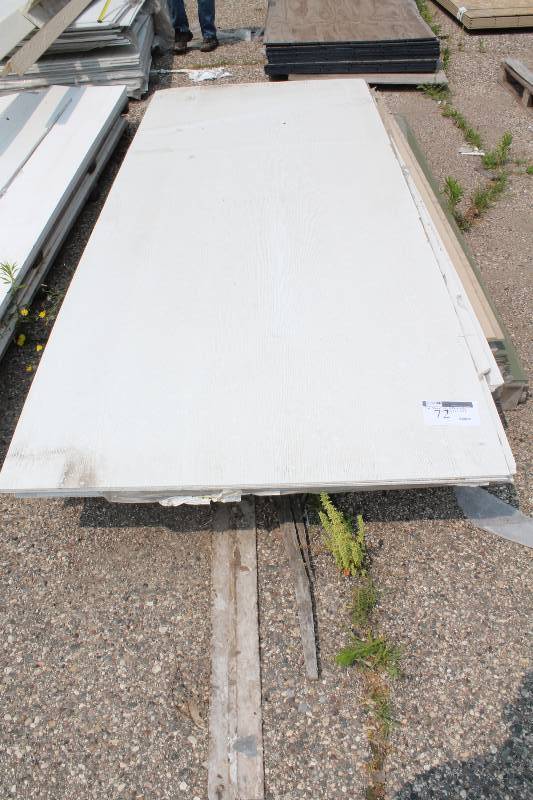 lot 72 image: Lot of James Hardie Panel Board 4 x 8 (15) 4 x 10 (6).