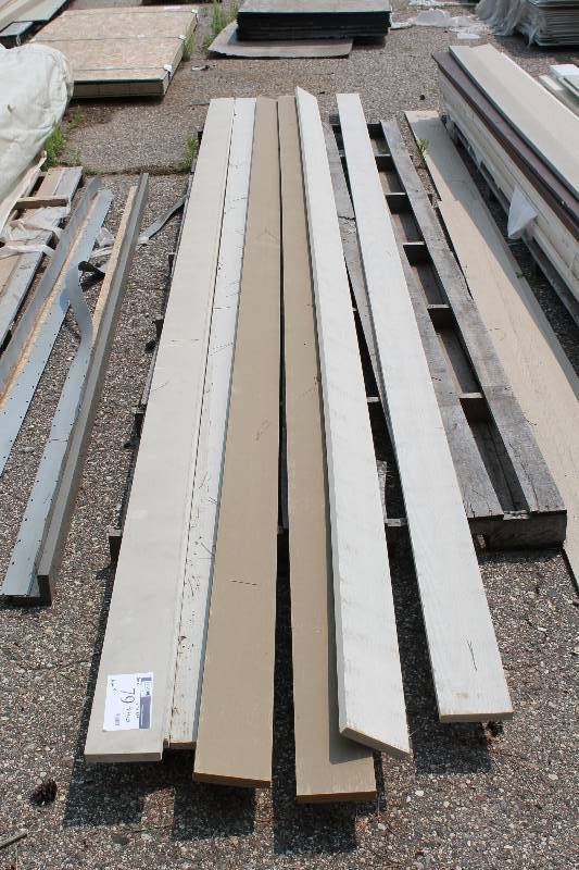 lot 79 image: Lot of Boral Exterior Siding 6 x 18 x 54 app. 5 ct.