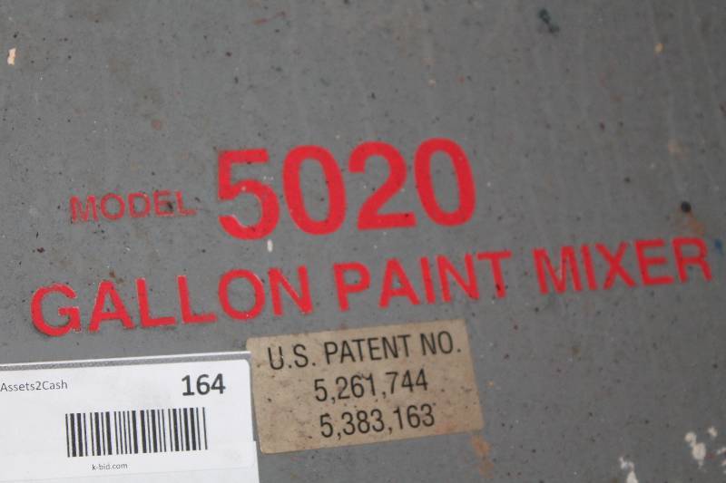 lot 164 image: Red Devil Paint Shaker Model 5020 5 Gallon Paint Mixer.