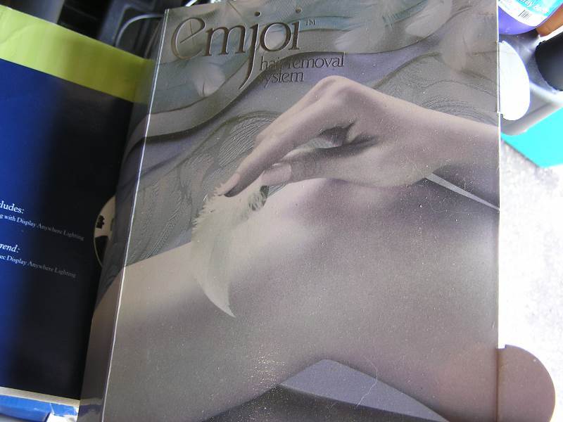 lot 37 image: EMJOI HAIR REMOVAL SYSTEM NEW
