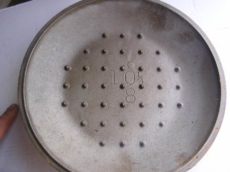 lot 81 image: cast iron lid #8