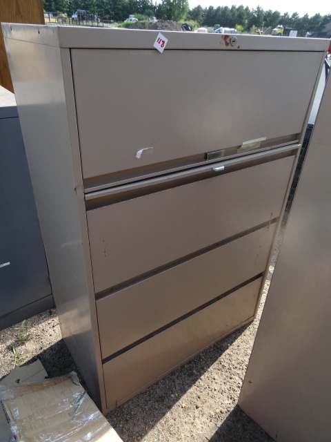 Lateral FIle