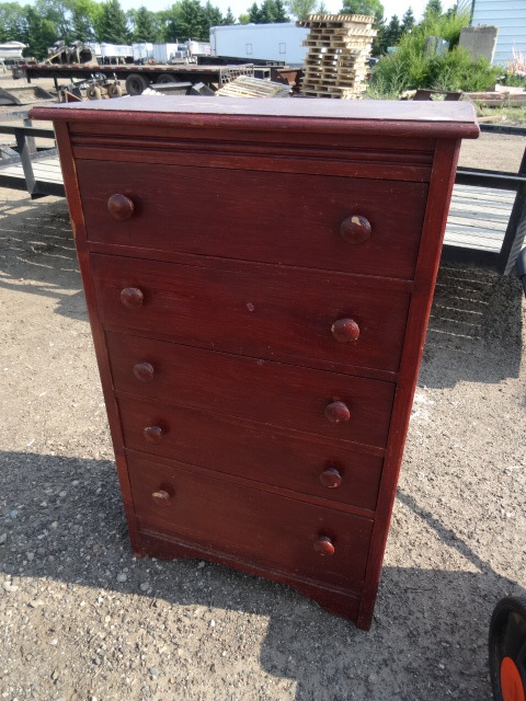 Dresser