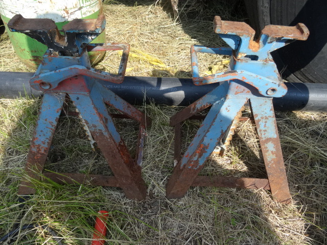 Jack Stands