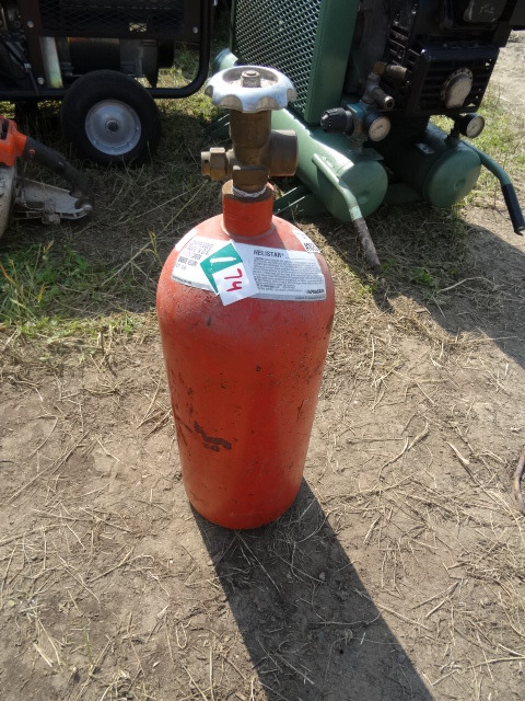 Gas Tank