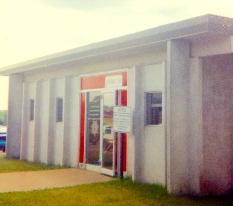 2095 Sq Ft PreCast Concrete Building No Reserve