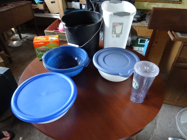 lot 45 image: Storage Tubs