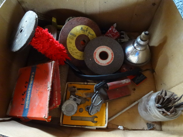 lot 70 image: Grinding Wheels