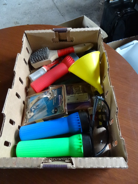 lot 82 image: Flash Lights