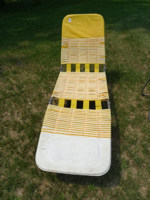 lot 186 image: Chair