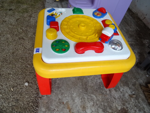 lot 188 image: Play Table