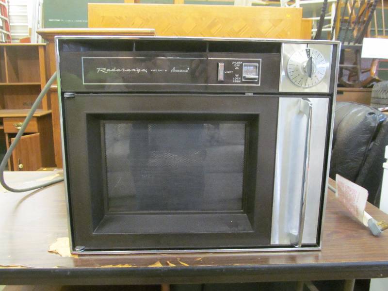 Vintage Microwave