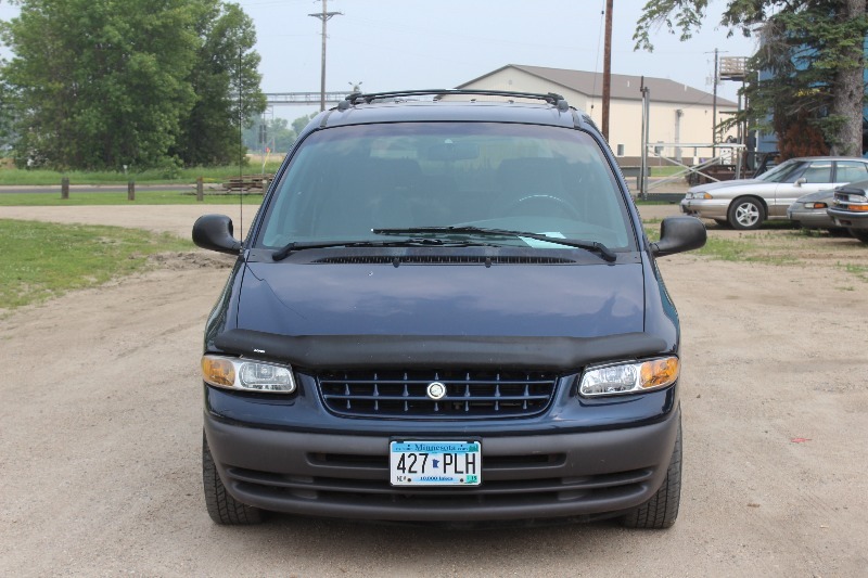 2000 Chrysler Voyager