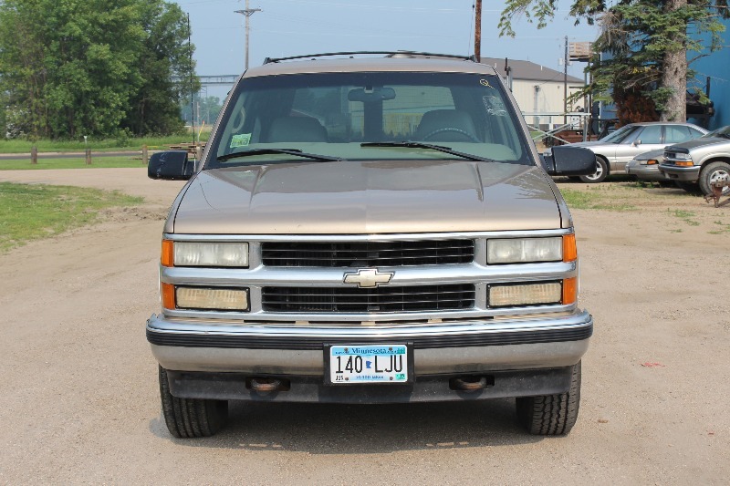1999 Chevrolet Tahoe LT 4x4 Loaded Luxury SUV