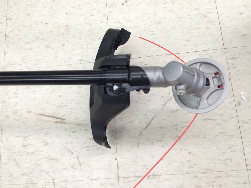 lot 4 image: Poulan Pro 967185701 PP25SFA Straight Shaft Gas Trimmer, 25cc