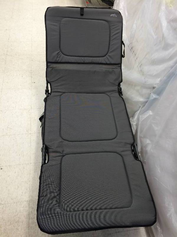 lot 61 image: rio adventure luxury camp bed