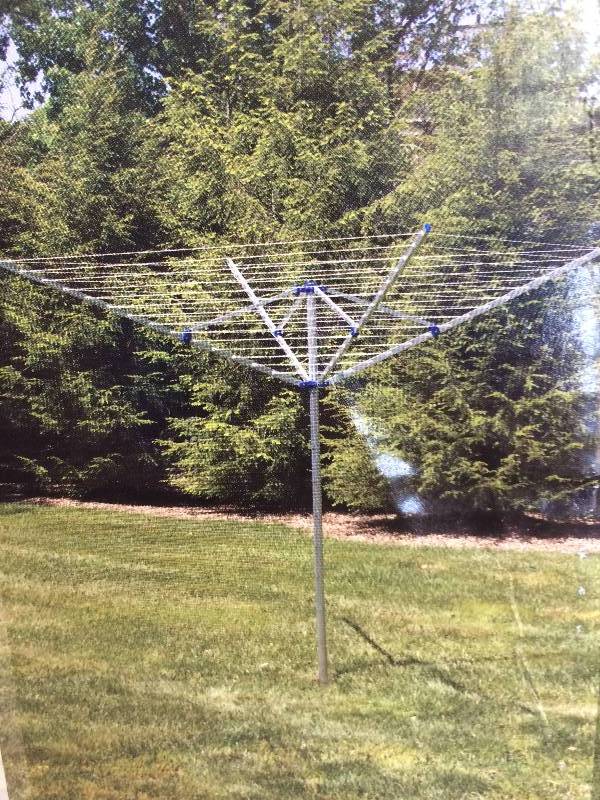 lot 75 image: Freshaire 4-Washload Outdoor Aluminum folding Clothes Dryer