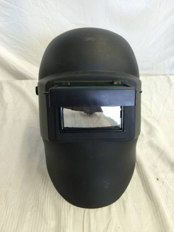 lot 88 image: welding helmet