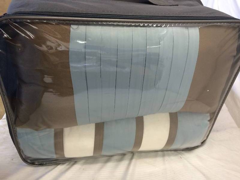 lot 89 image: madison park 6 piece duvet mini set  king