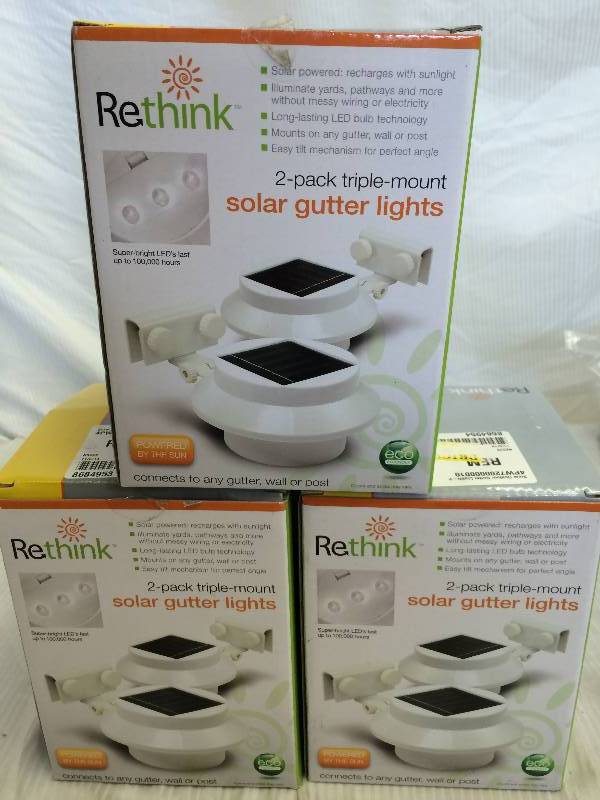 lot 94 image: 6 solar gutter lights