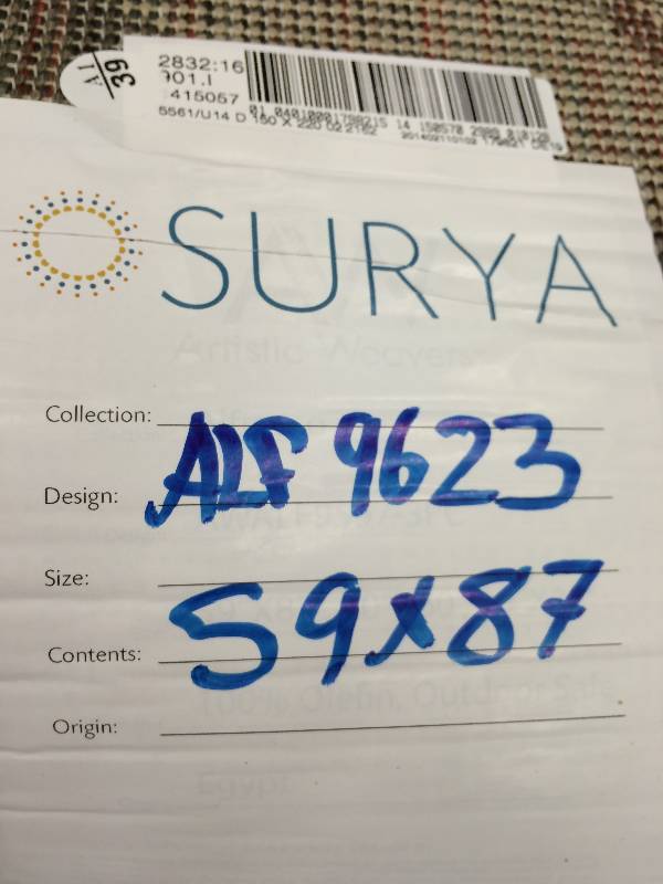 lot 113 image: surya rug 59x 87
