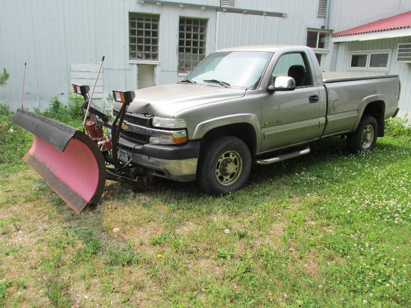 2001 Chevrolet Silverado, Plow; 1996 GMC Sierra Truck in Winsted ...