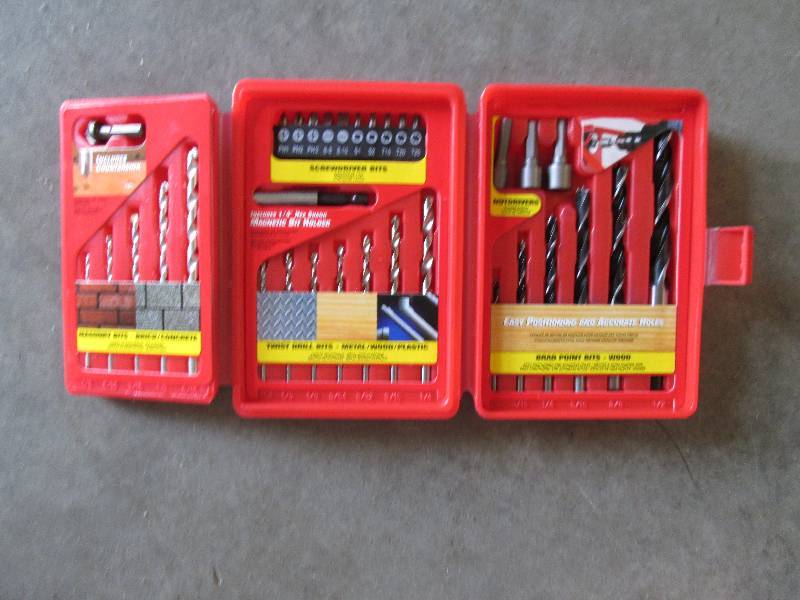 mini foldable tool set...