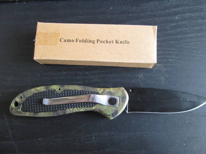 new camo hunting knife...