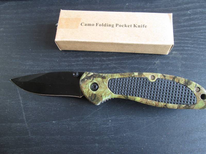 new camo hunting knife...
