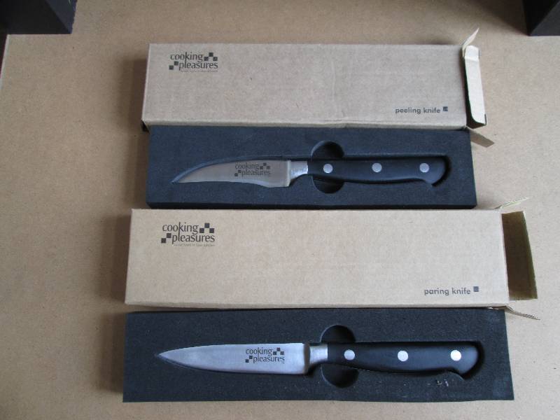 2 new paring peeing knives...